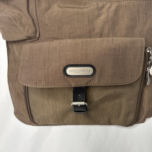 Baggallini Messenger Crossbody Shoulder Bag Purse Travel Brown Blue Interior - Picture 4 of 12